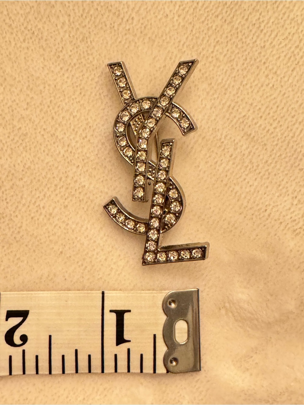 Saint Laurent Crystal-Embellished Logo Pin Brooch in Silver (not gold) - Picture 7 of 8